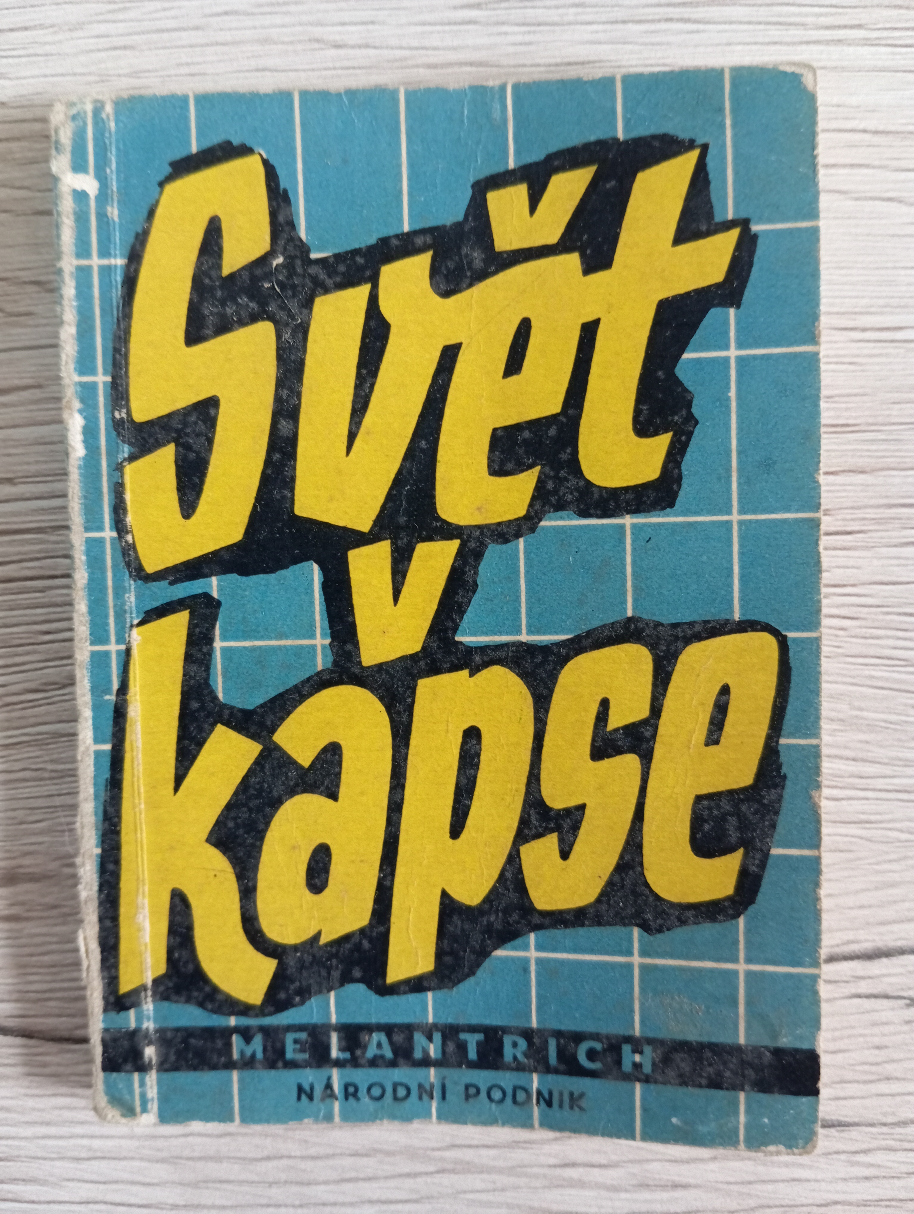 SVĚT V KAPSE